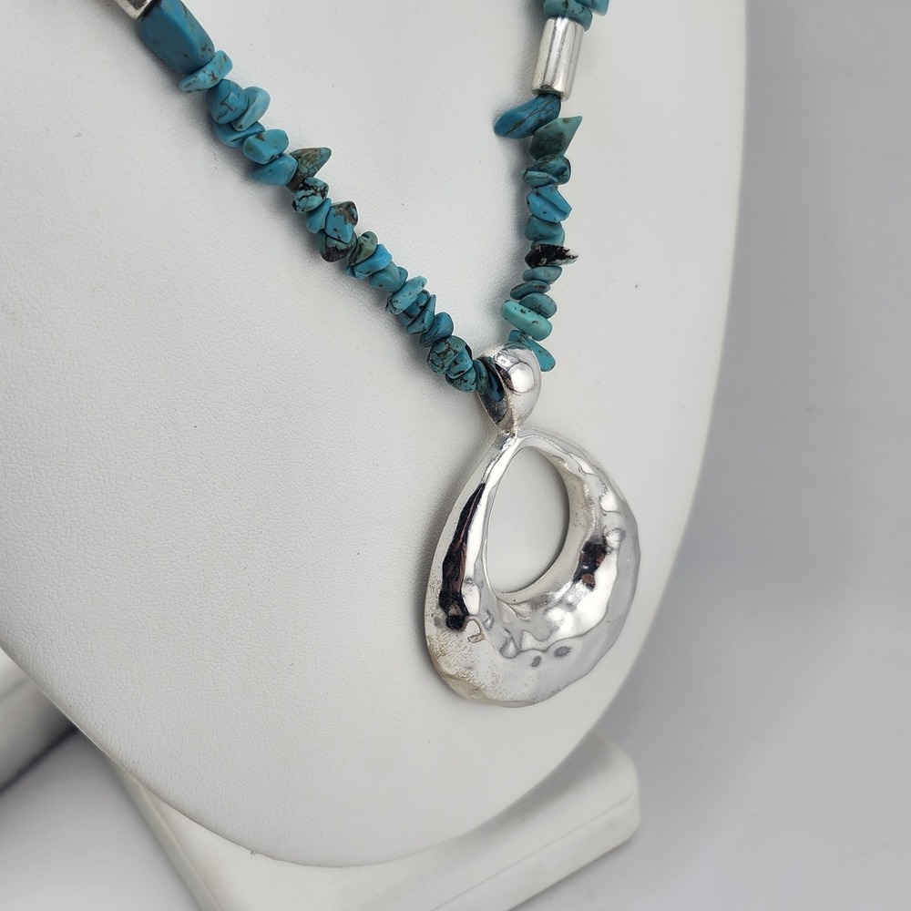 Faux Turquoise Chip Necklace Silver Tone Pendant Boho Fashion Jewelry